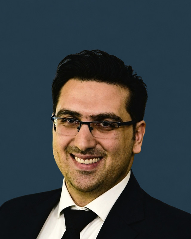 Professional portrait of Omid Maheronnaghsh